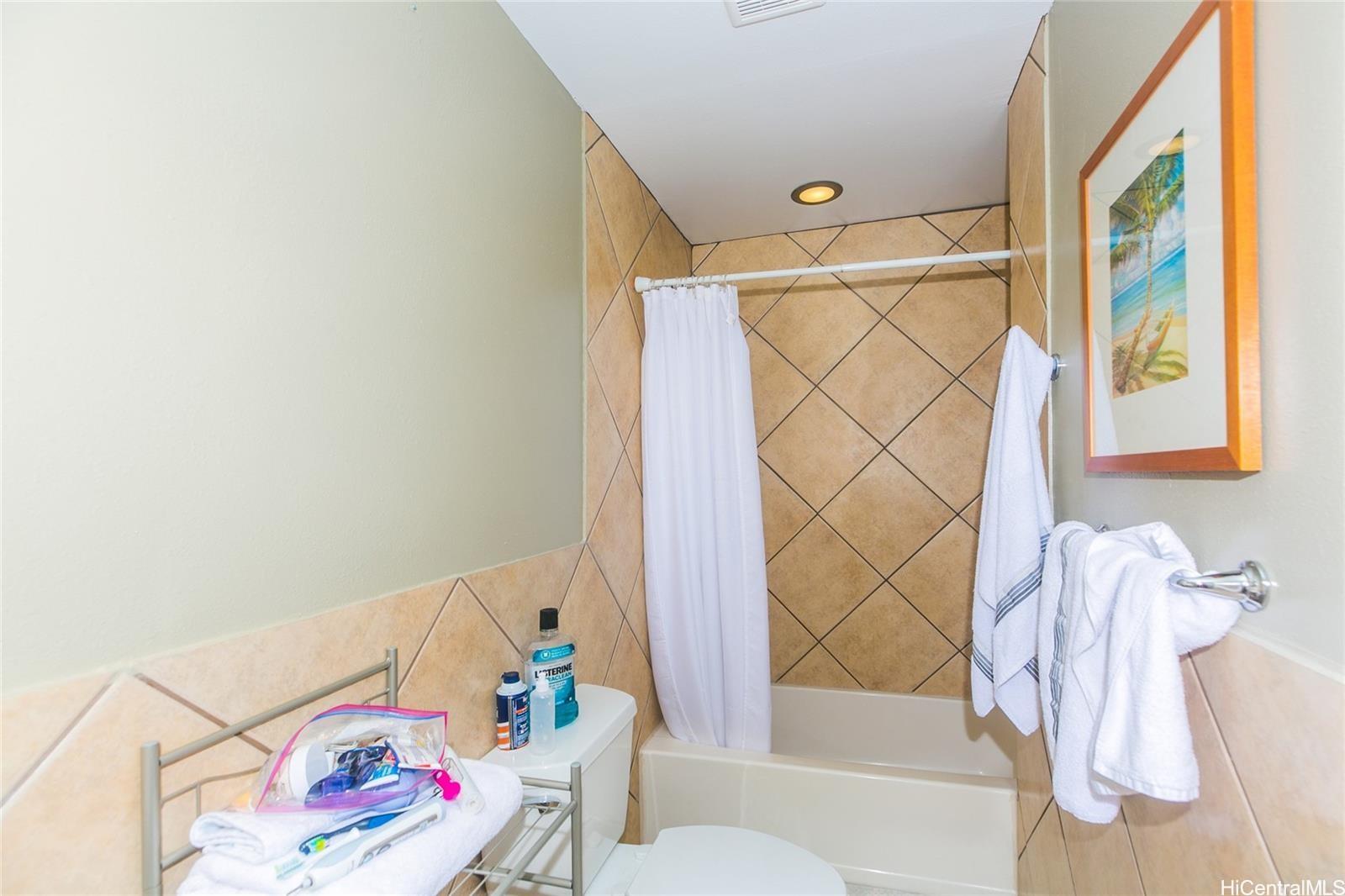 1929  Huea Pl Kalihi Valley, Honolulu home - photo 10 of 25