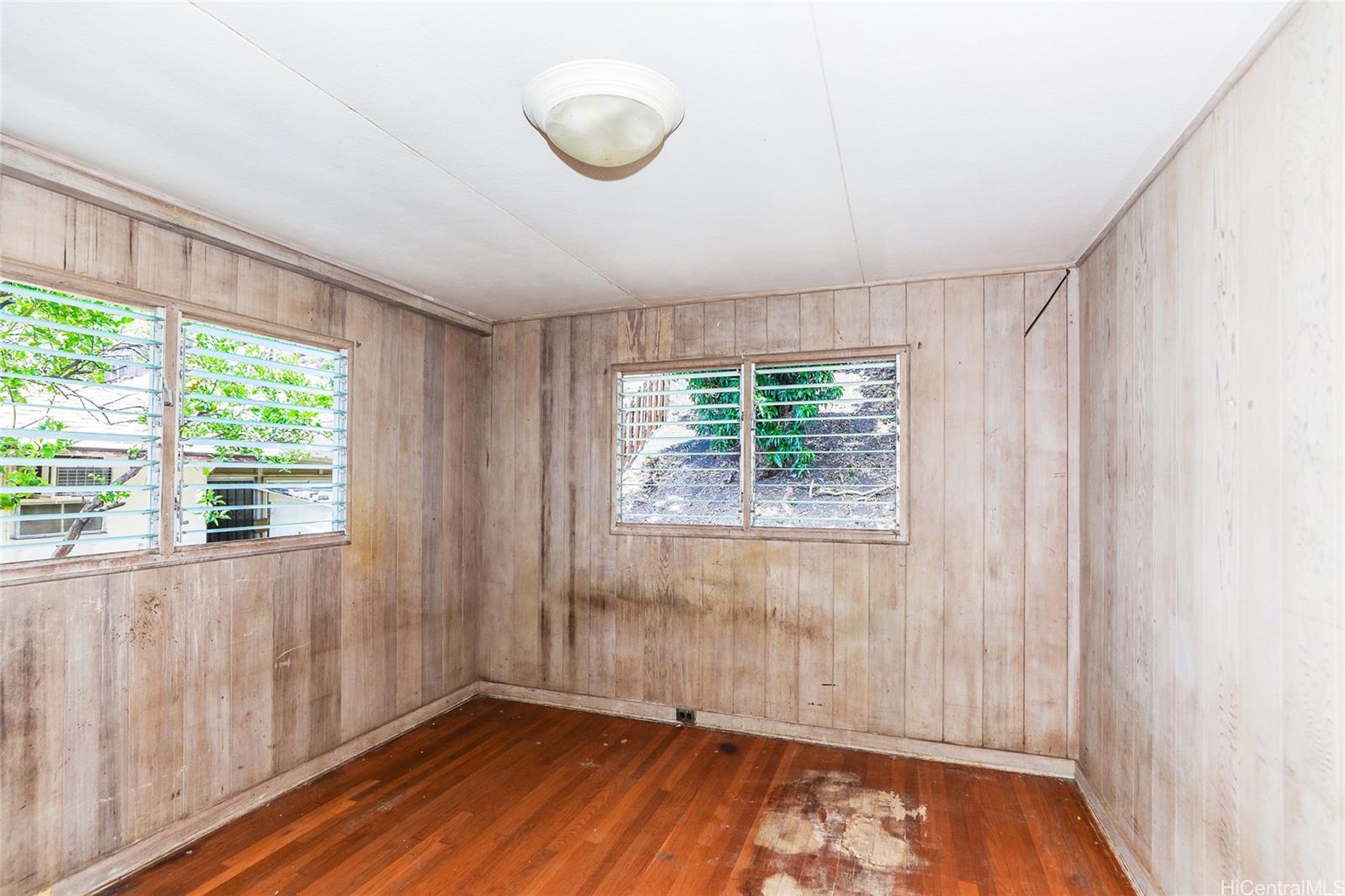 1929  Nehoa Place Makiki Heights, Honolulu home - photo 11 of 25