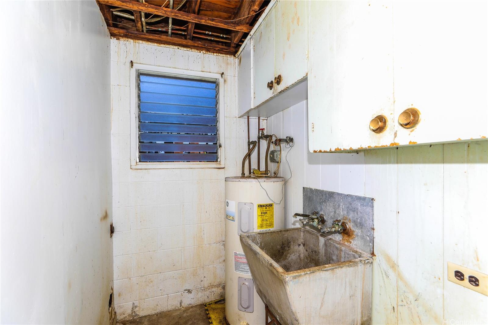 1929  Nehoa Place Makiki Heights, Honolulu home - photo 17 of 25