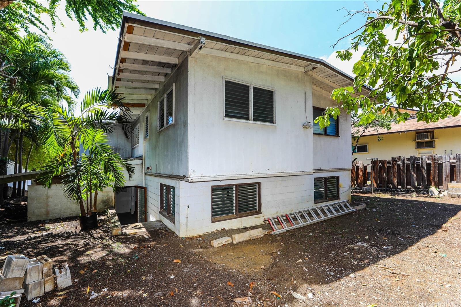 1929  Nehoa Place Makiki Heights, Honolulu home - photo 24 of 25