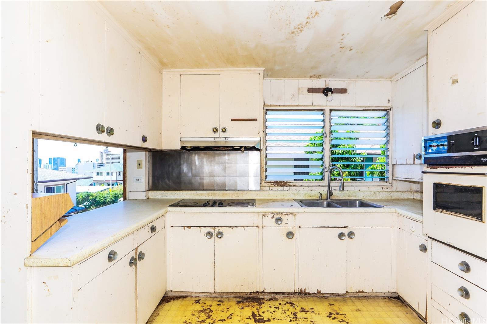 1929  Nehoa Place Makiki Heights, Honolulu home - photo 10 of 25