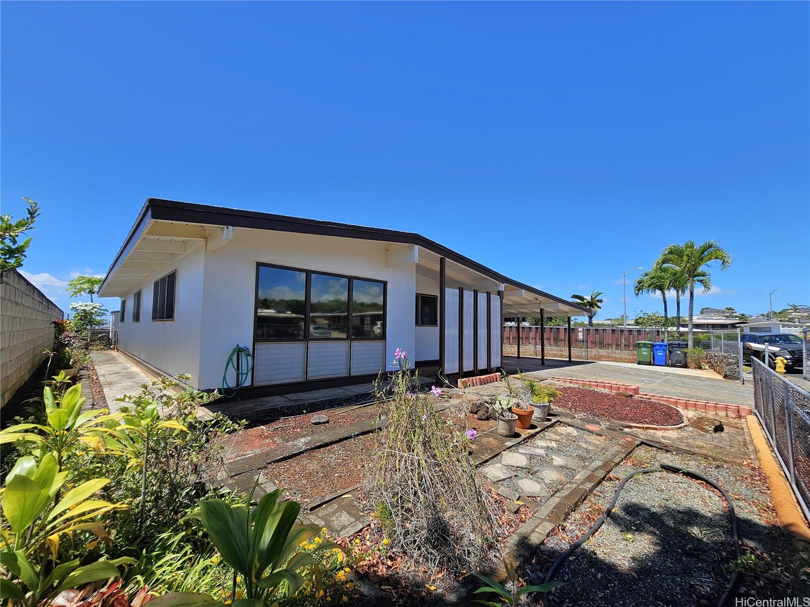 1933  Hoolehua Street Pearl City-upper, PearlCity home - photo 2 of 25