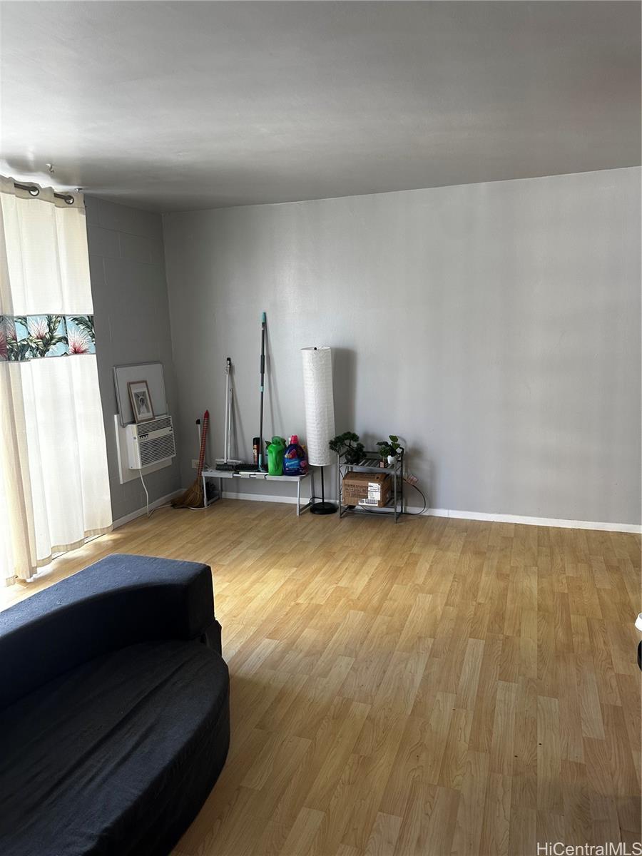 Kaualana Manor 1 condo # 806, Honolulu, Hawaii - photo 6 of 12