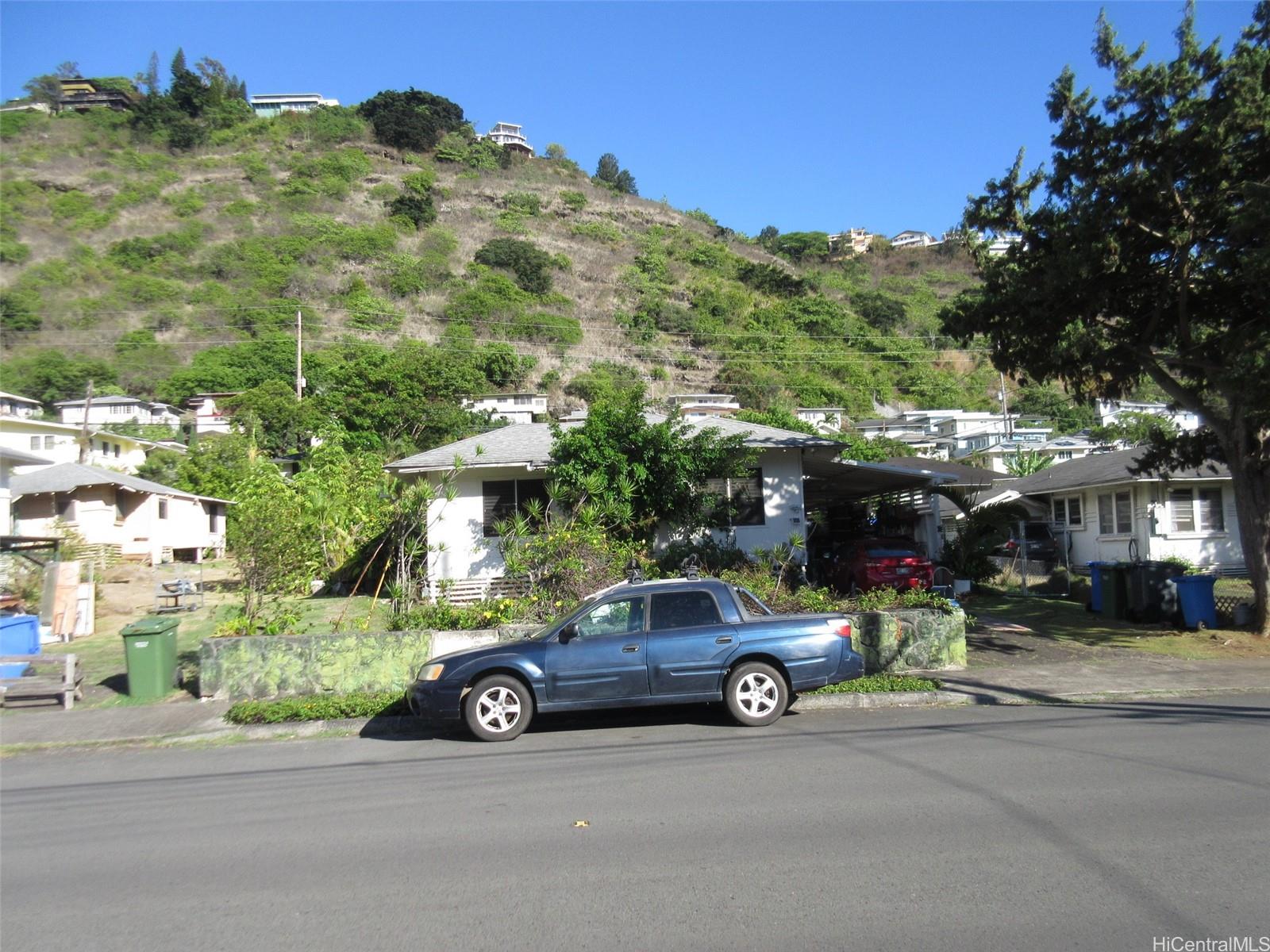 1944  10th Ave Palolo, Diamond Head home - photo 2 of 7