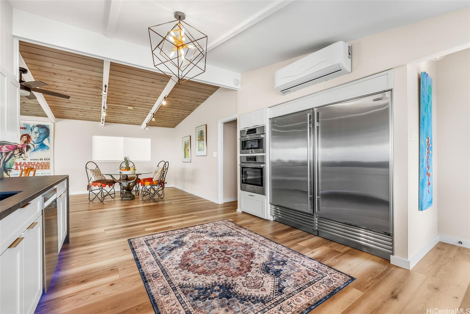 1947  Alaeloa Street Waialae Nui Rdge, Diamond Head home - photo 7 of 25