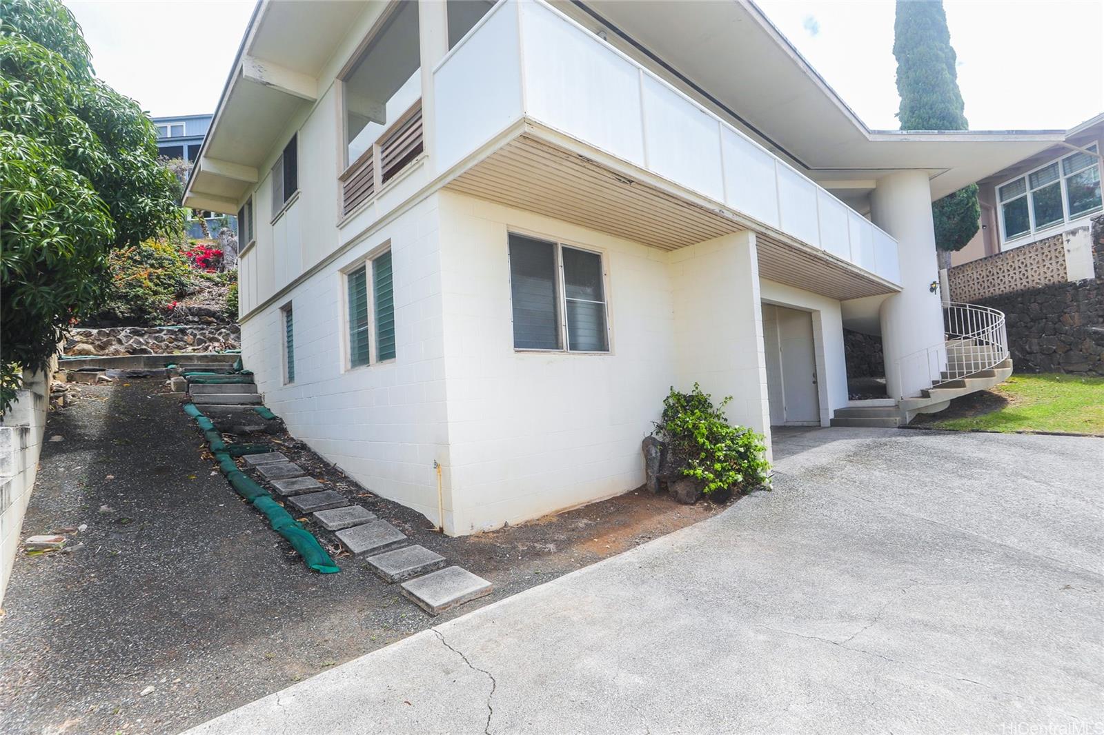 1952  Nehoa Place Makiki Heights, Honolulu home - photo 25 of 25