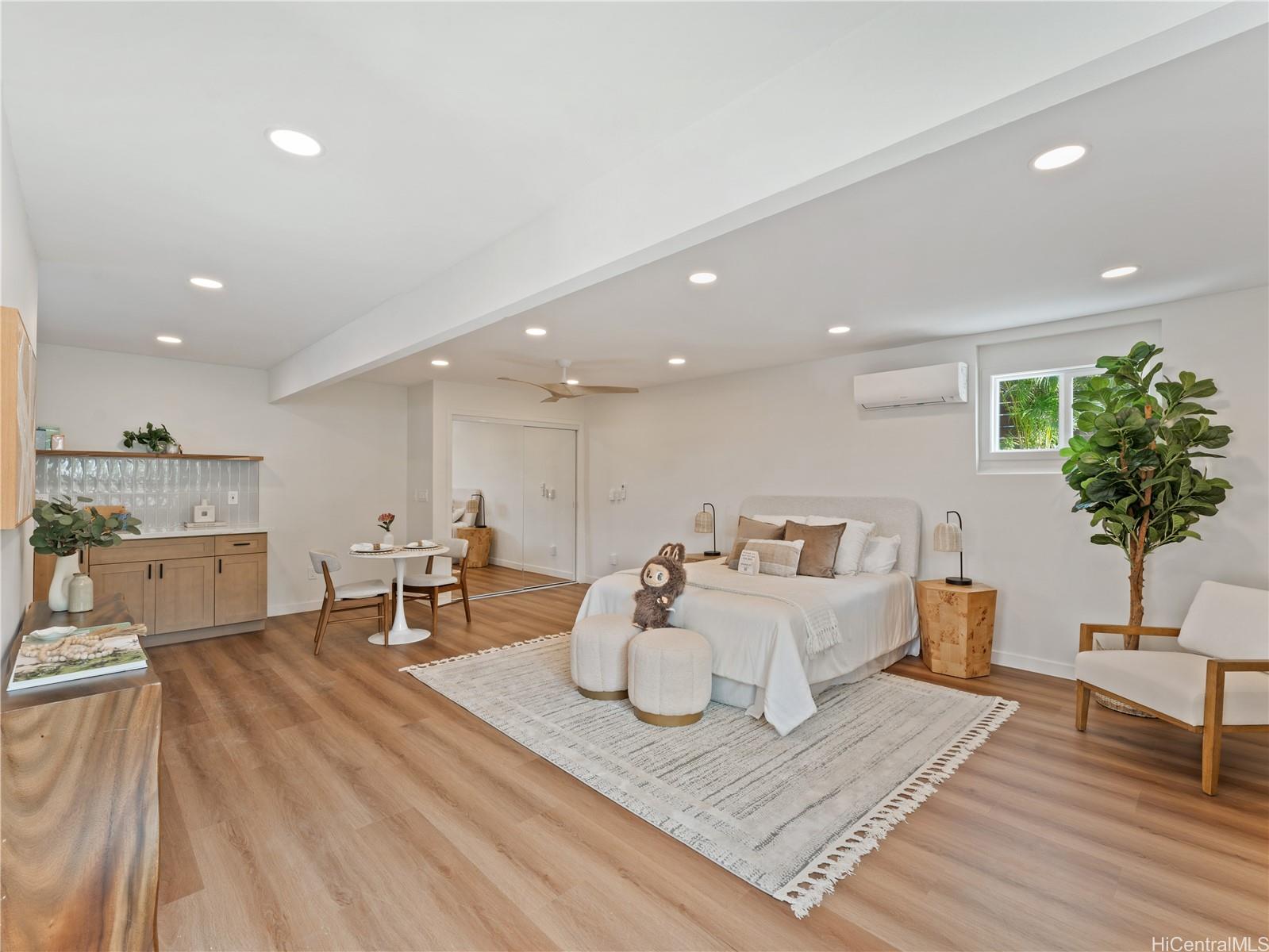 1974  Halekoa Drive Waialae Nui Rdge, Diamond Head home - photo 21 of 25