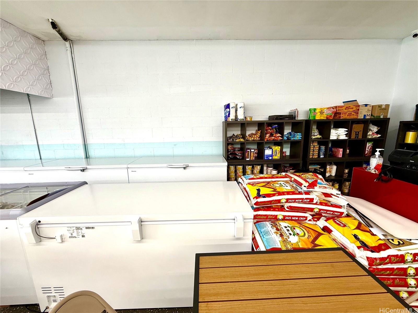 198 Kamehameha Hwy Wahiawa Area  - photo 3 of 14