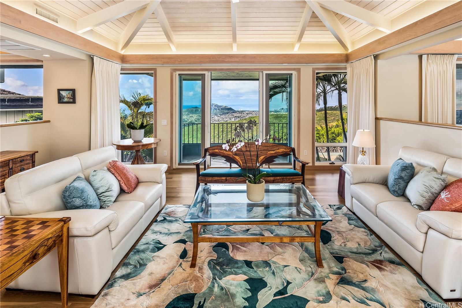 1980  Laukahi St Waialae Iki, Diamond Head home - photo 4 of 25