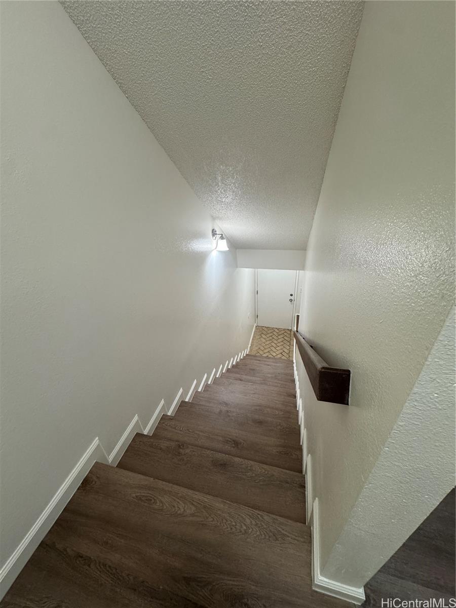 1983 10th Ave Honolulu - Rental - photo 3 of 15