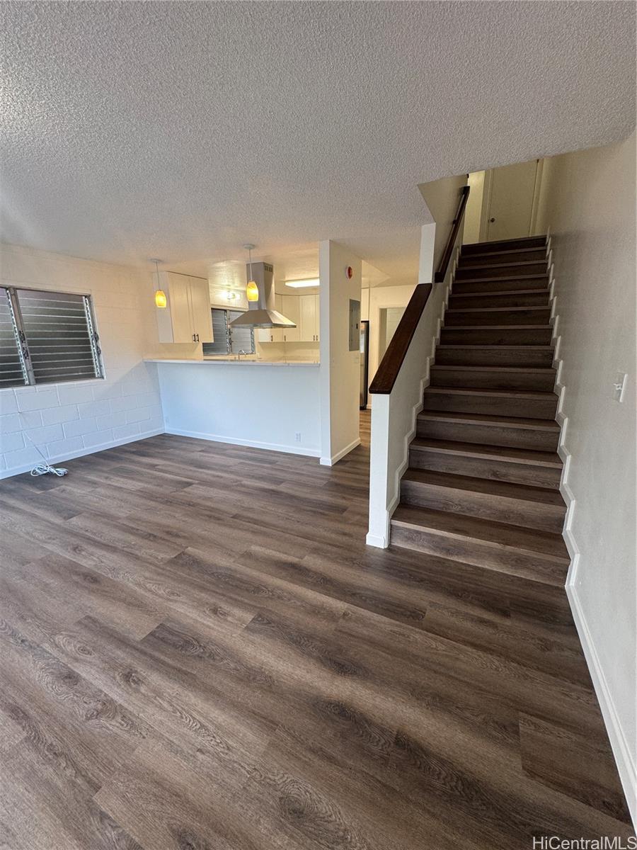 1983 10th Ave Honolulu - Rental - photo 9 of 15