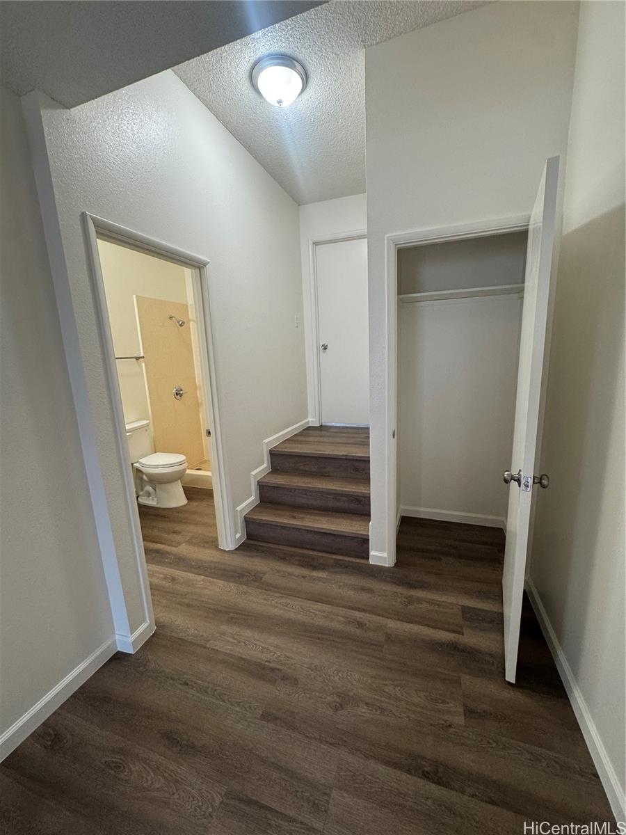 1983 10th Ave Honolulu - Rental - photo 10 of 15