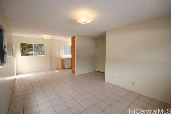 1995 10th Ave Honolulu - Rental - photo 4 of 11