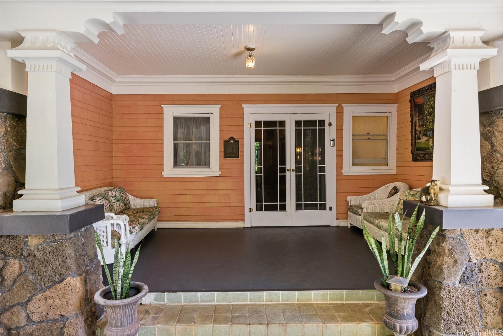 2001 Vancouver Dr Honolulu - Multi-family - photo 4 of 12