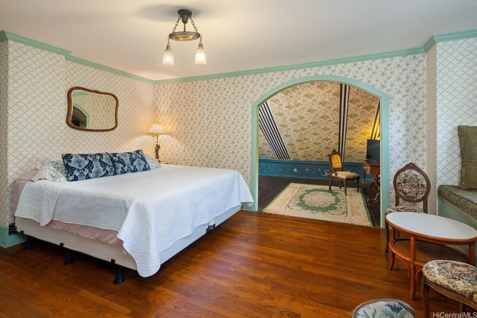 2001 Vancouver Dr Honolulu - Multi-family - photo 8 of 12