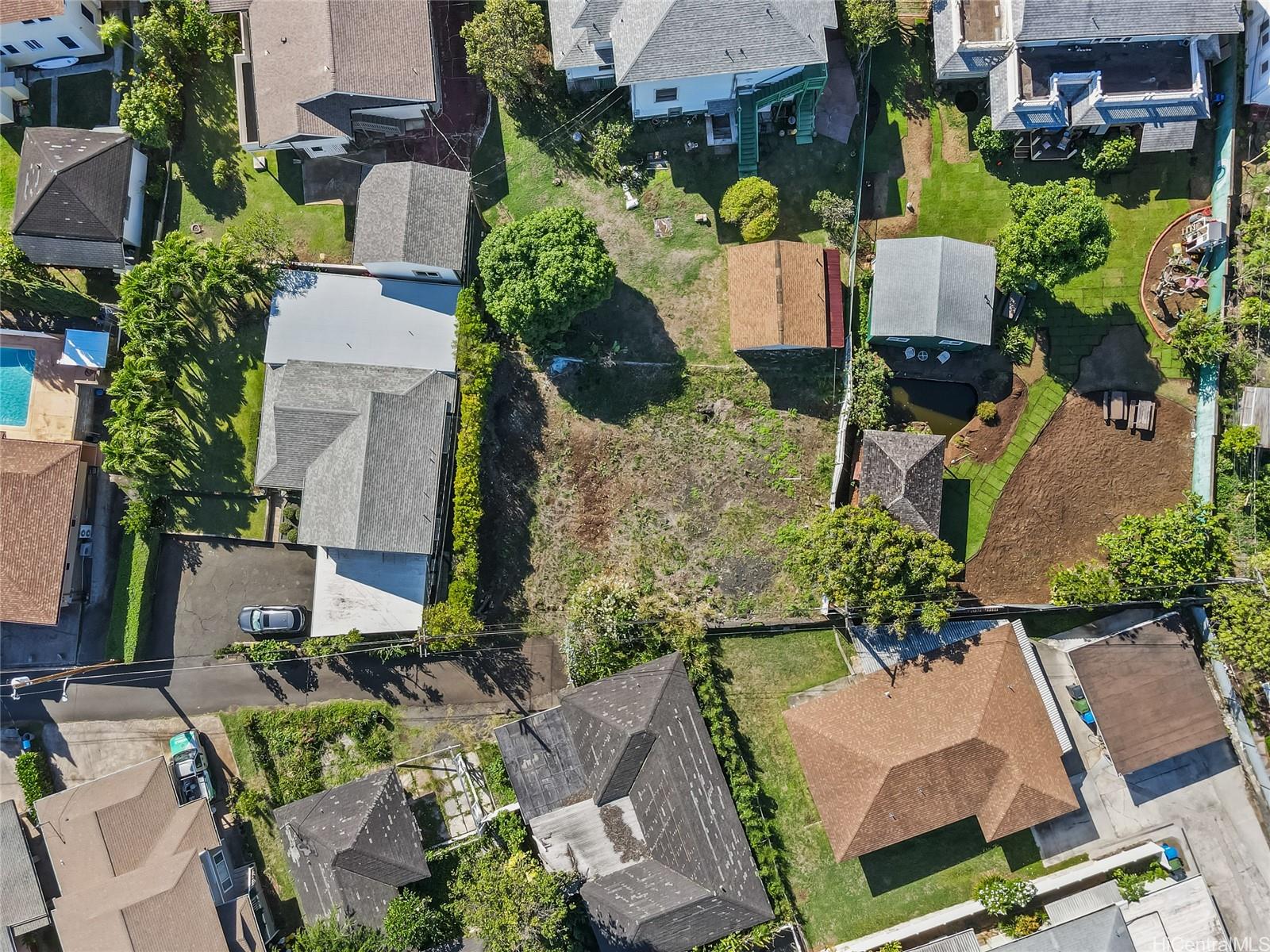 2002  Hunnewell Street Manoa-lower, Honolulu home - photo 4 of 8