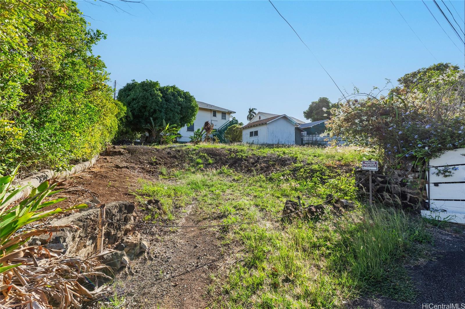 2002  Hunnewell Street Manoa-lower, Honolulu home - photo 7 of 8