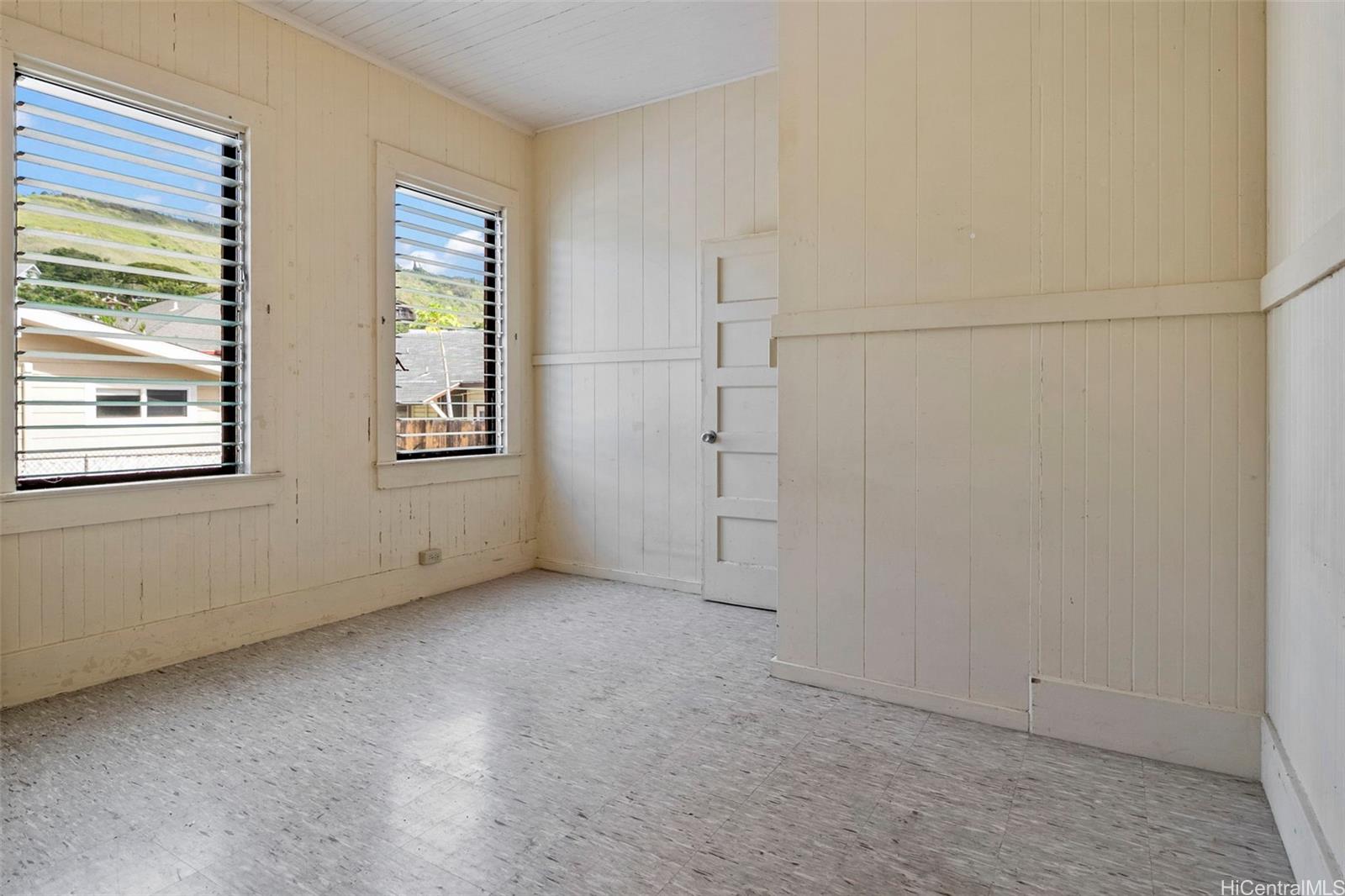 2002-B  Hunnewell Street Manoa-lower, Honolulu home - photo 13 of 25