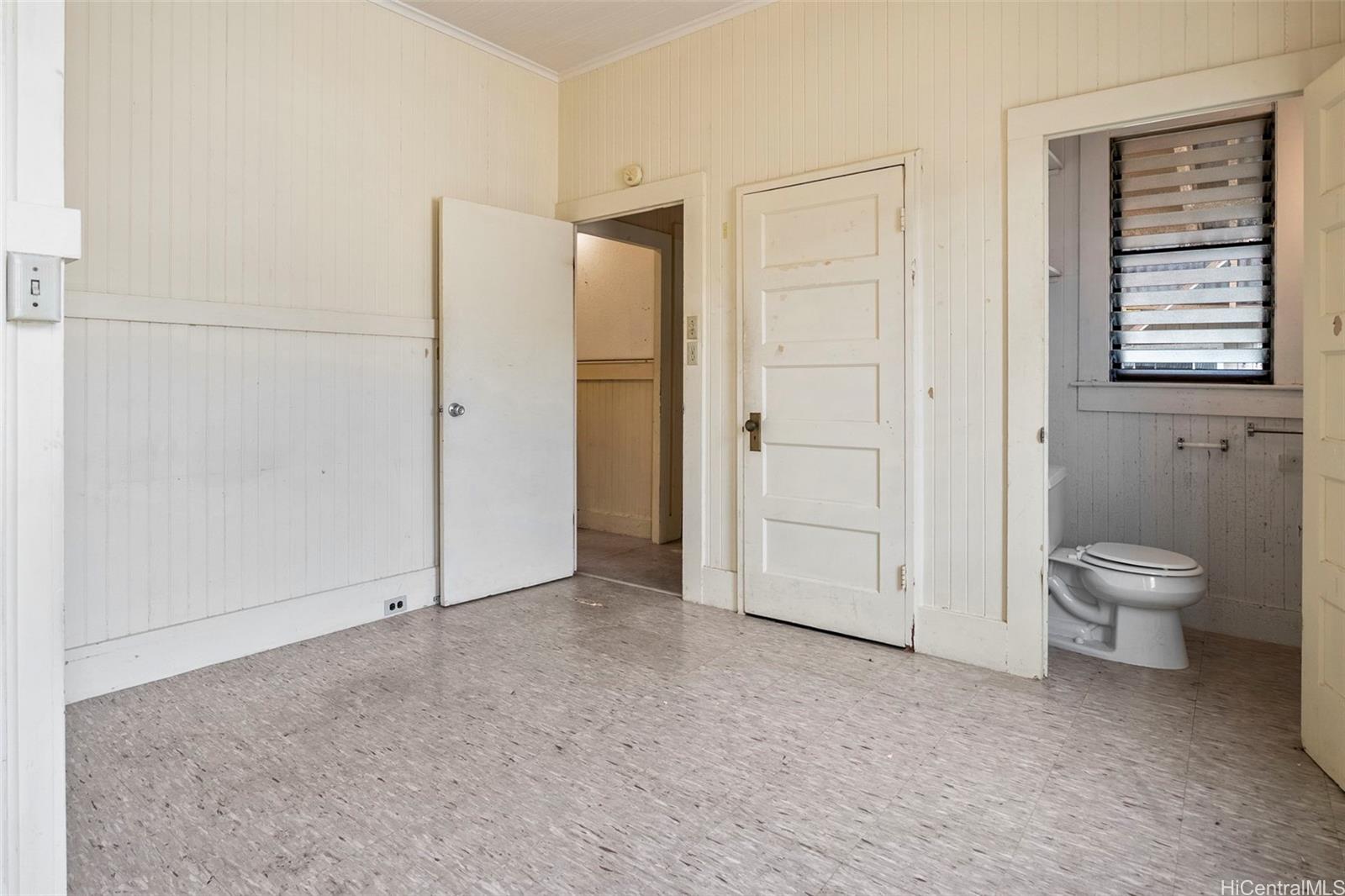 2002-B  Hunnewell Street Manoa-lower, Honolulu home - photo 20 of 25