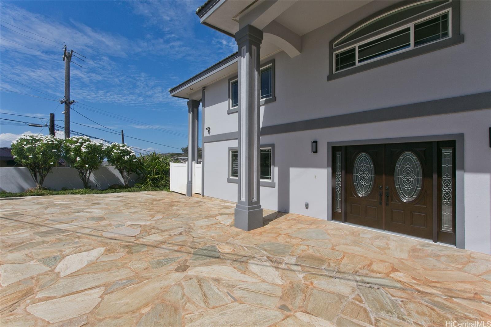 2004  Skyline Drive Kamehameha Heights, Honolulu home - photo 20 of 25