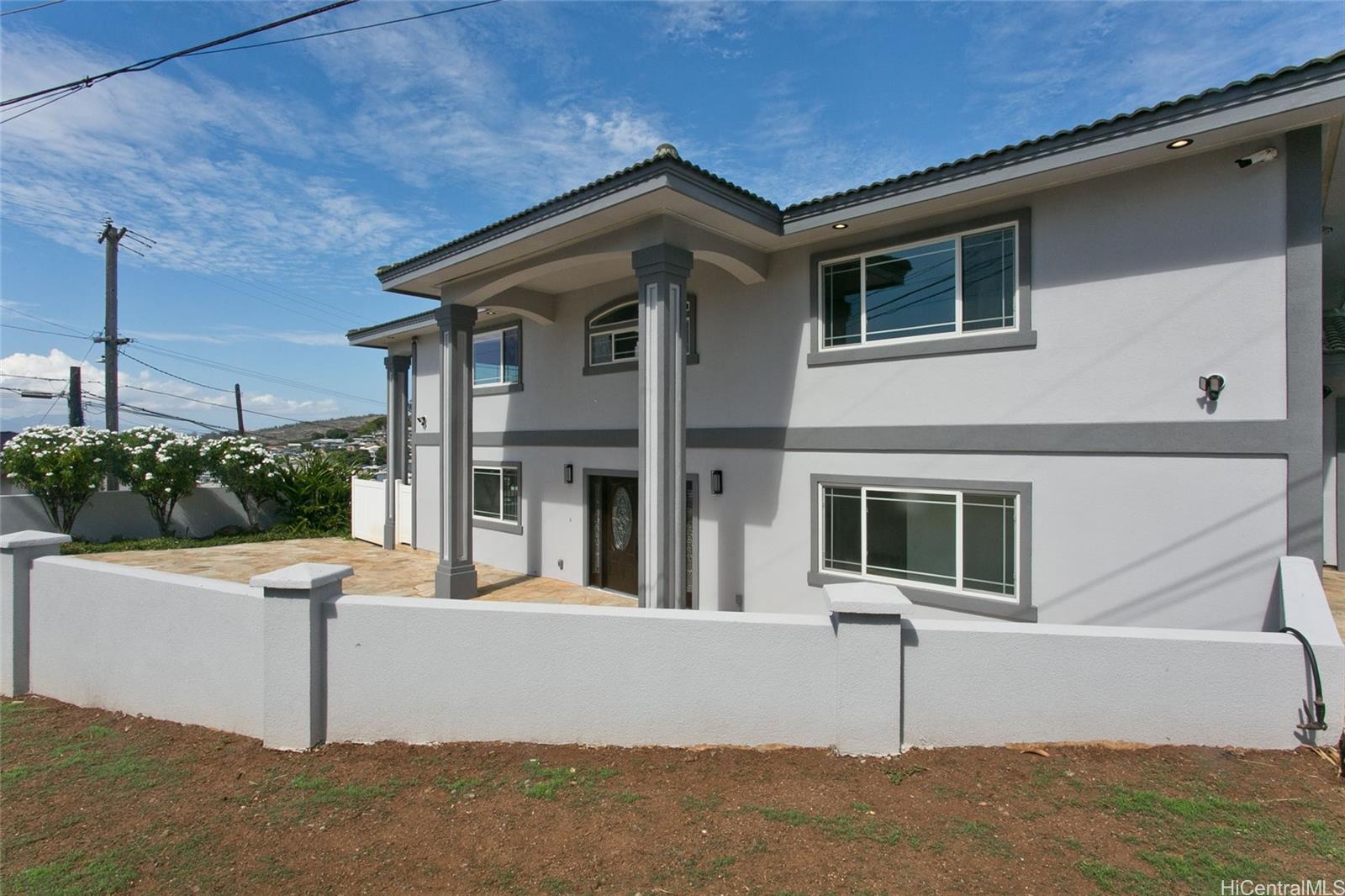 2004  Skyline Drive Kamehameha Heights, Honolulu home - photo 21 of 25