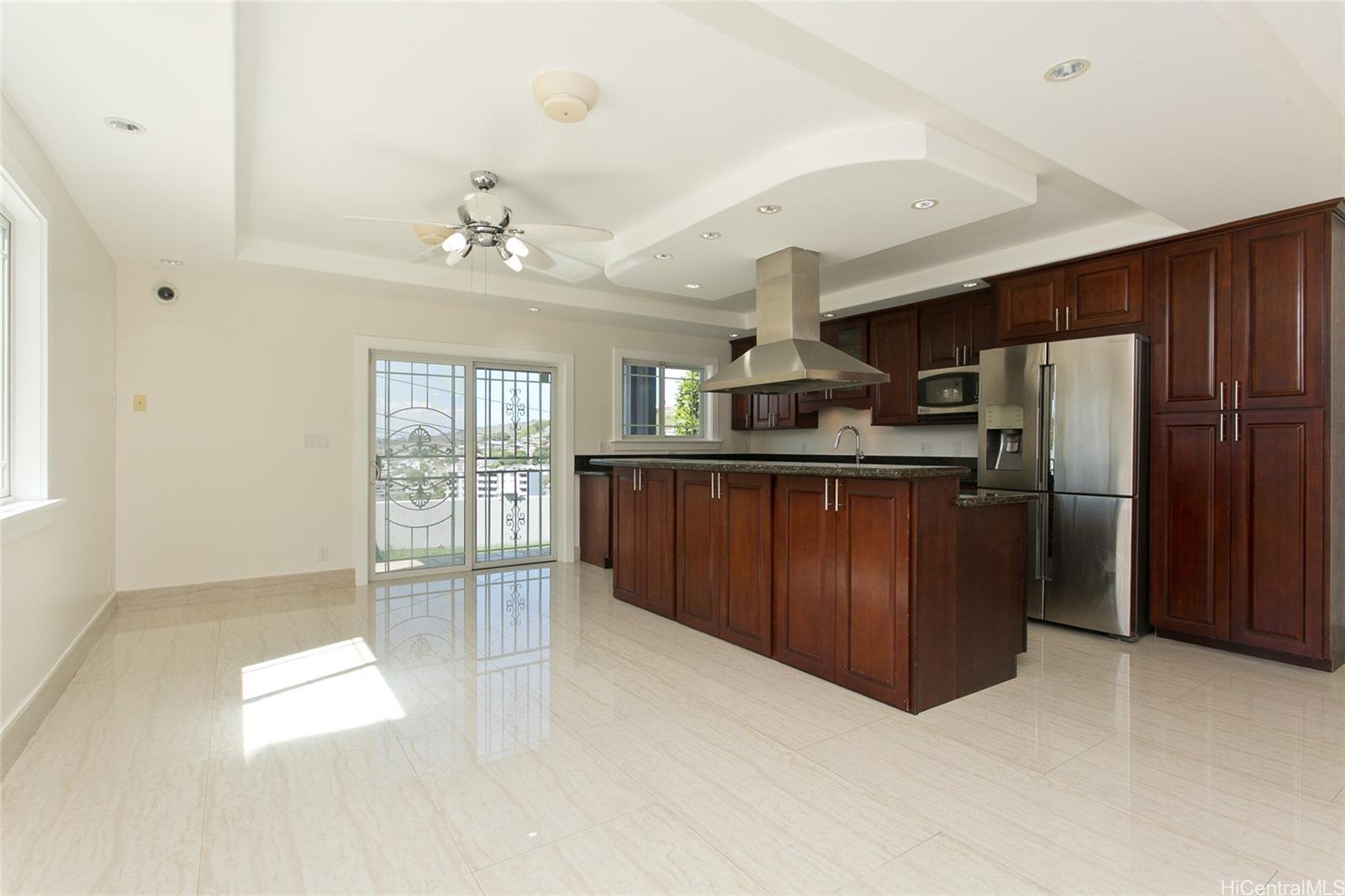 2004  Skyline Drive Kamehameha Heights, Honolulu home - photo 5 of 25