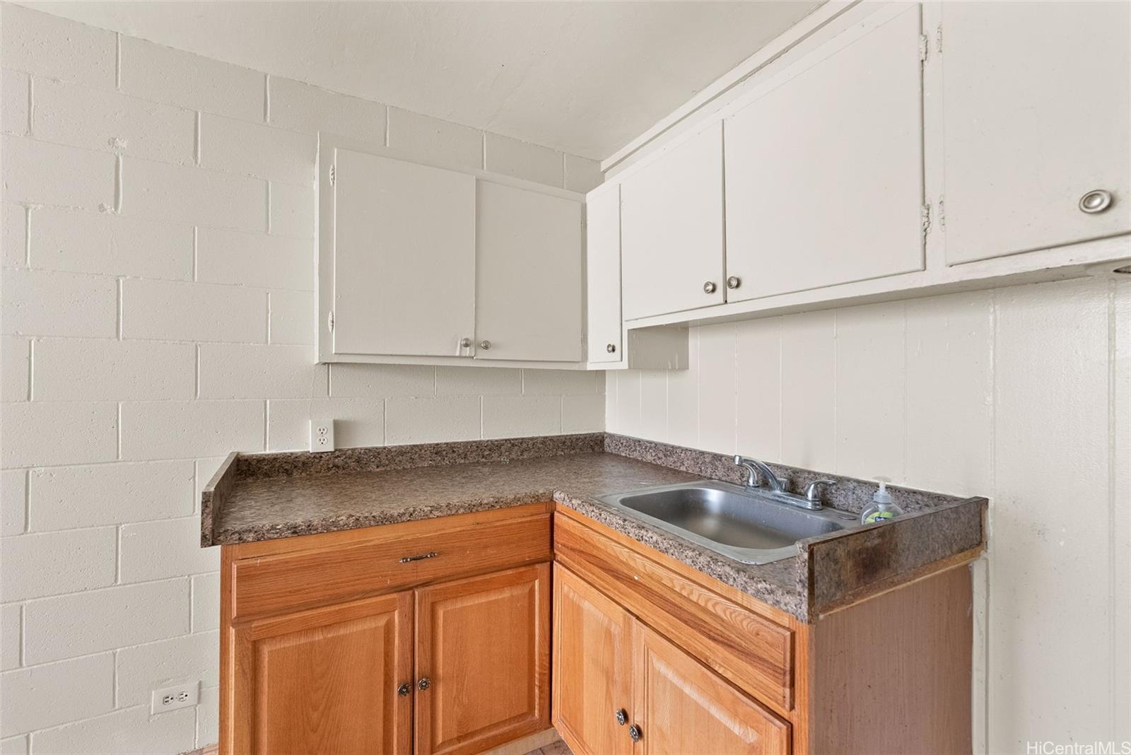 2005  Stanley Street Kapalama, Honolulu home - photo 15 of 22