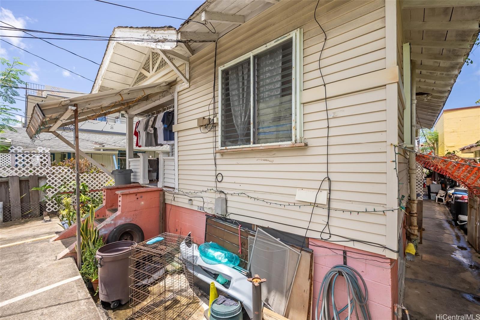 2005  Stanley Street Kapalama, Honolulu home - photo 6 of 22