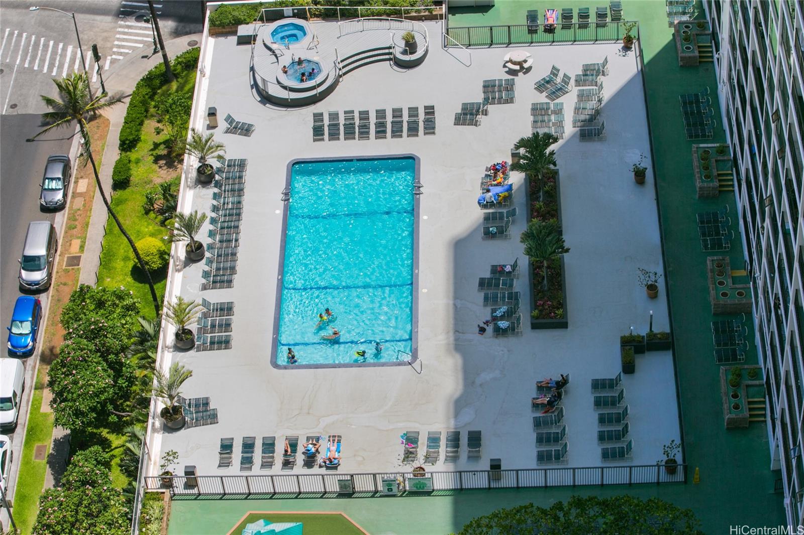 Waikiki Banyan condo # 1104 T1, Honolulu, Hawaii - photo 21 of 25