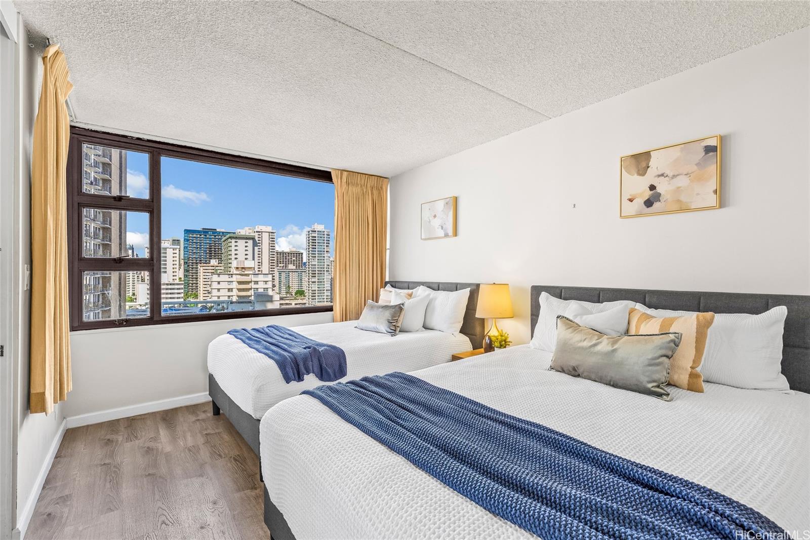 Waikiki Banyan condo # 1506/Makai, Honolulu, Hawaii - photo 17 of 25