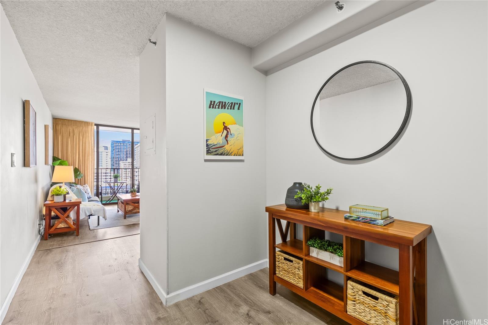 Waikiki Banyan condo # 1506/Makai, Honolulu, Hawaii - photo 21 of 25