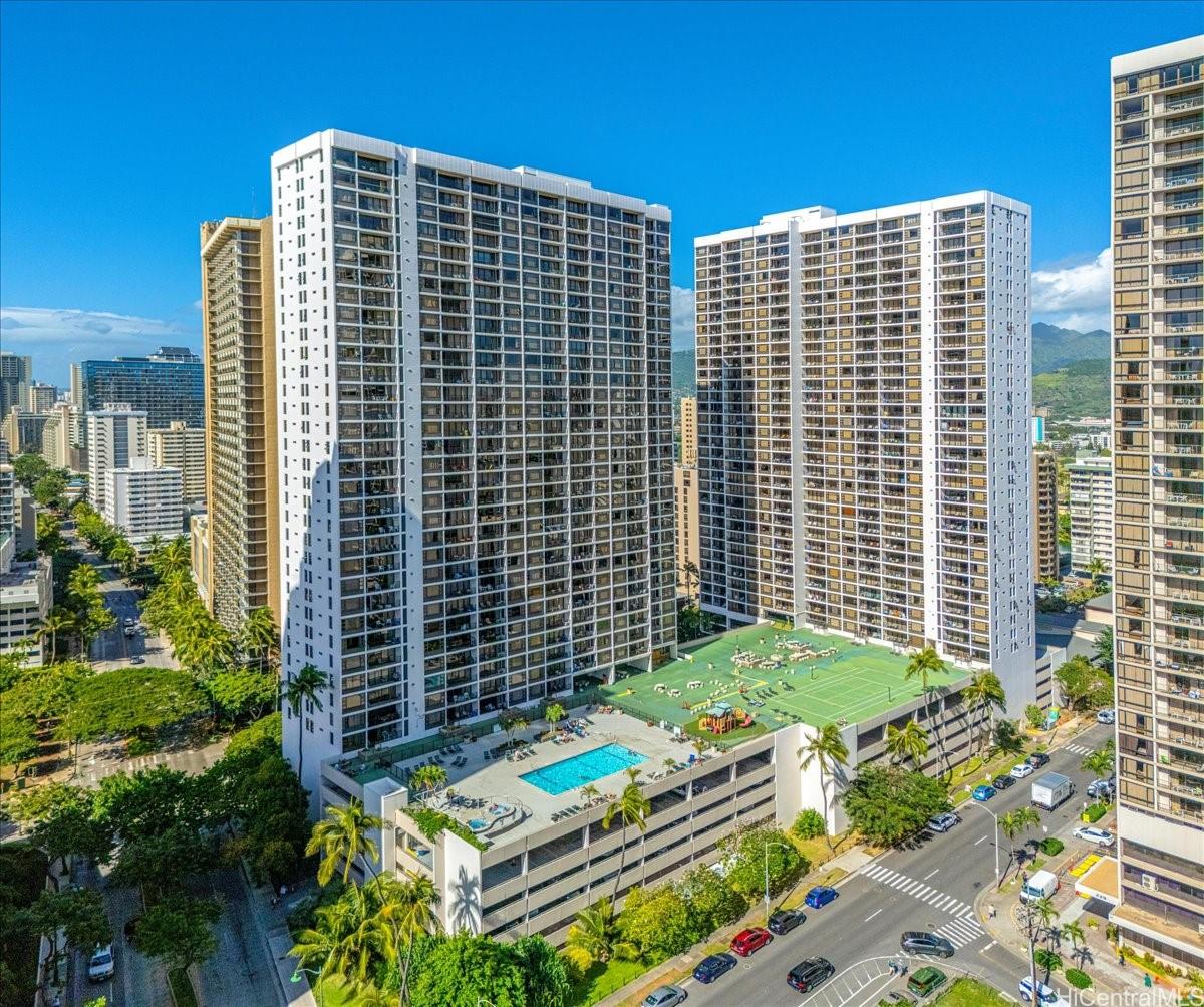 Waikiki Banyan condo # 1608, Honolulu, Hawaii - photo 24 of 25