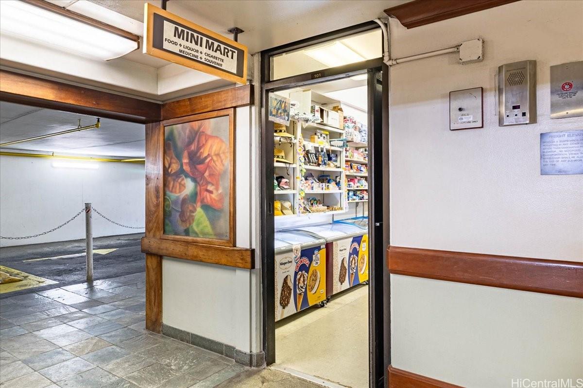 Waikiki Banyan condo # 1611-1, Honolulu, Hawaii - photo 15 of 15