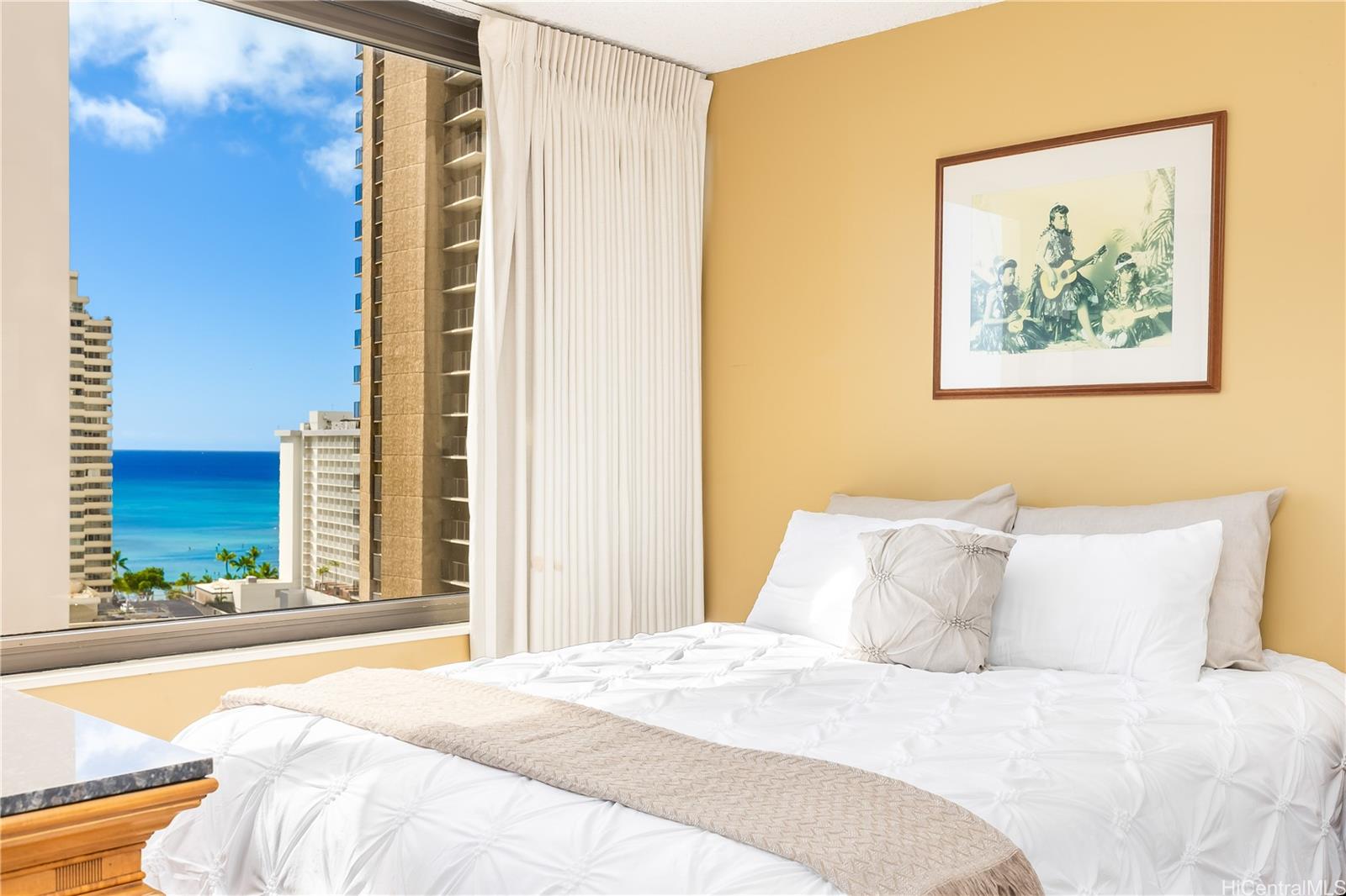 Waikiki Banyan condo # 1706, Honolulu, Hawaii - photo 12 of 25