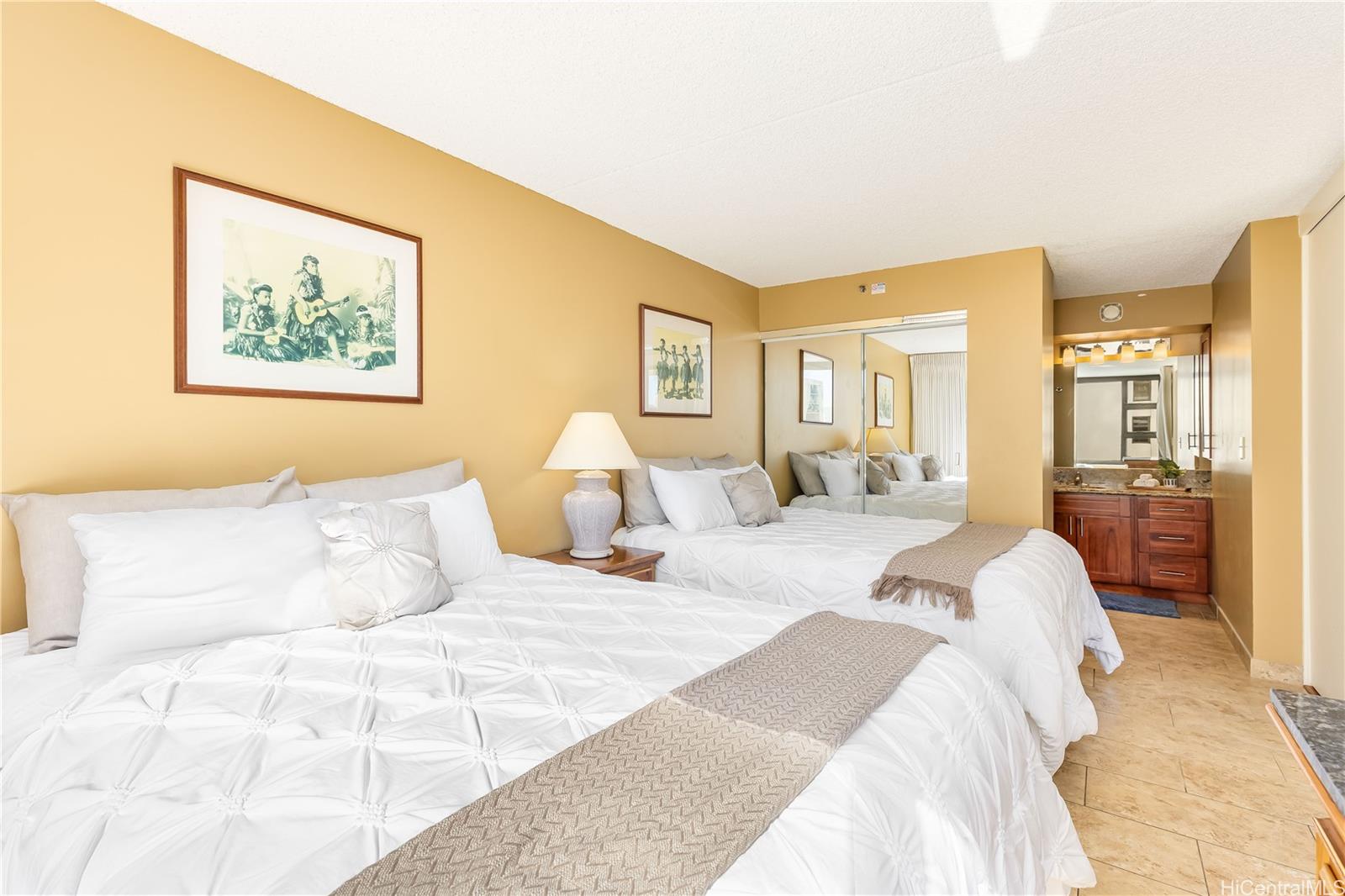 Waikiki Banyan condo # 1706, Honolulu, Hawaii - photo 14 of 25