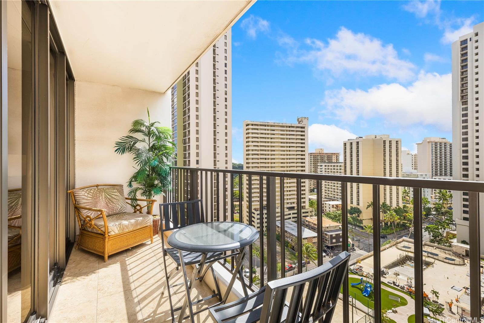 Waikiki Banyan condo # 1706, Honolulu, Hawaii - photo 17 of 25