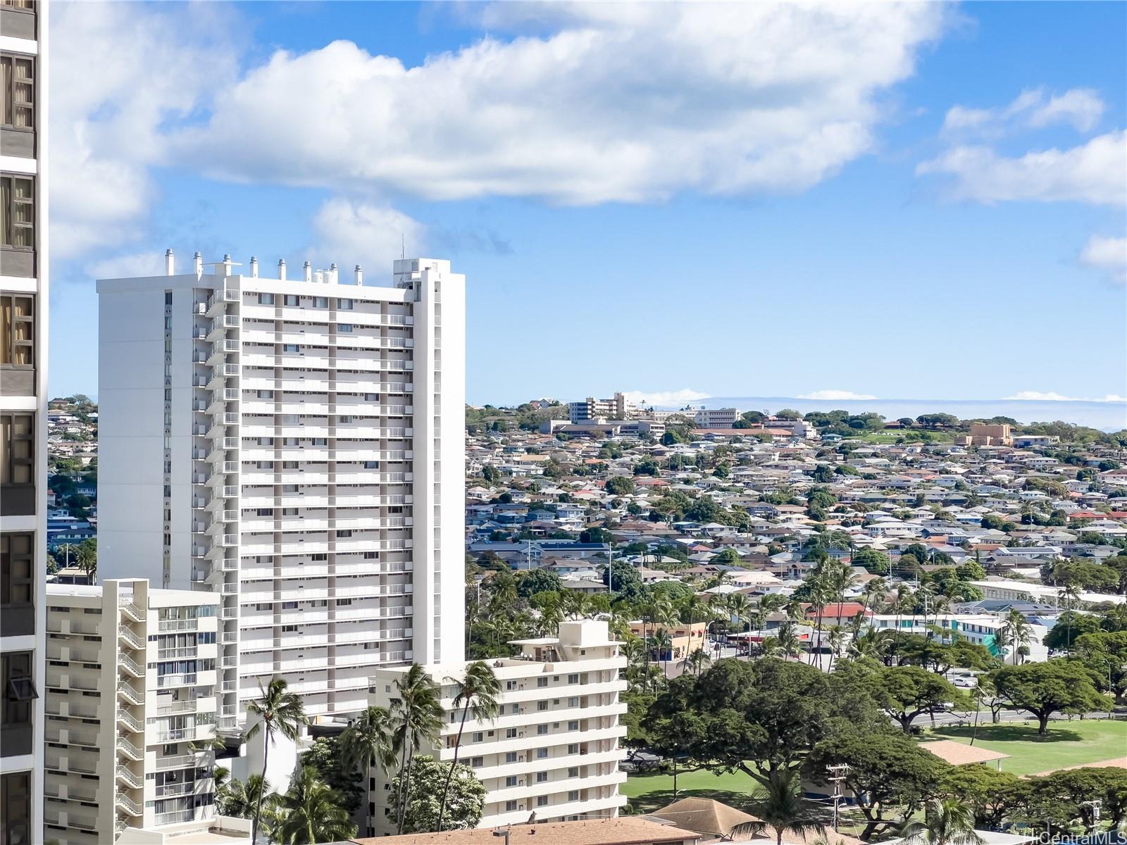 Waikiki Banyan condo # 1803-T1, Honolulu, Hawaii - photo 16 of 23