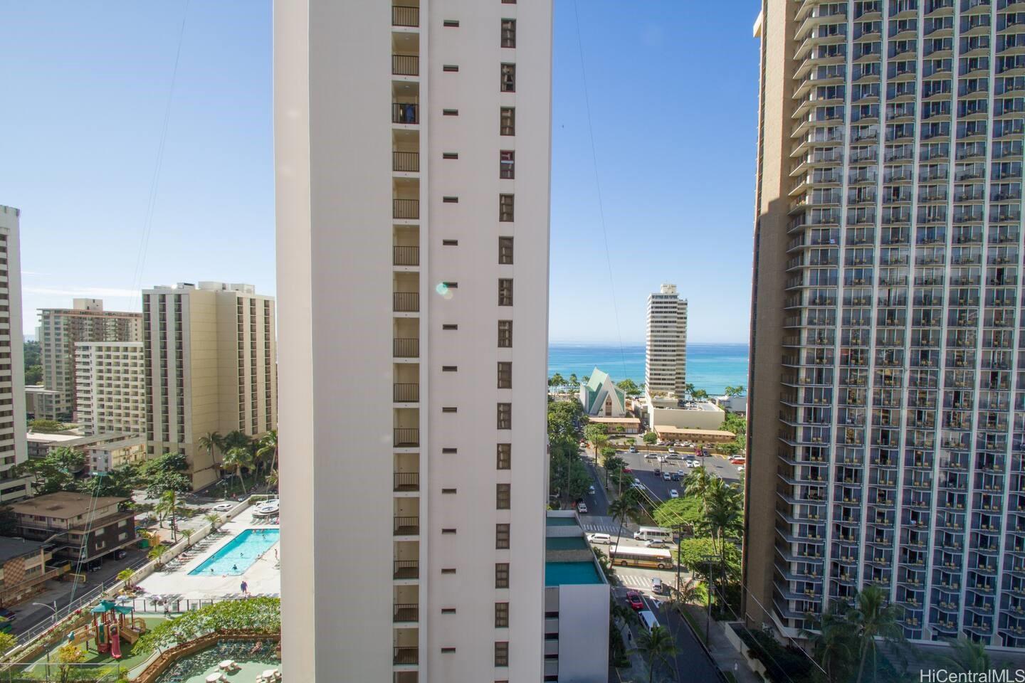 Waikiki Banyan condo # 1804, Honolulu, Hawaii - photo 5 of 11