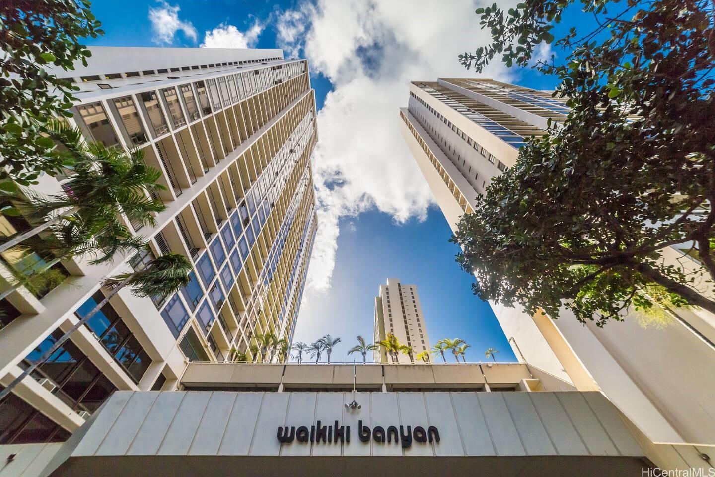 Waikiki Banyan condo # 1804, Honolulu, Hawaii - photo 10 of 11