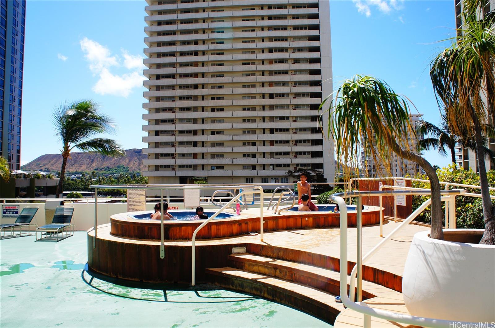 Waikiki Banyan condo # 1806-T2, Honolulu, Hawaii - photo 12 of 17