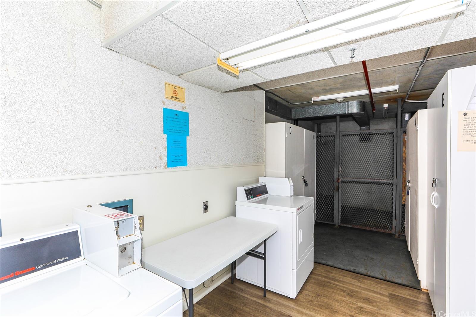 Waikiki Banyan condo # 1913-I, Honolulu, Hawaii - photo 21 of 21