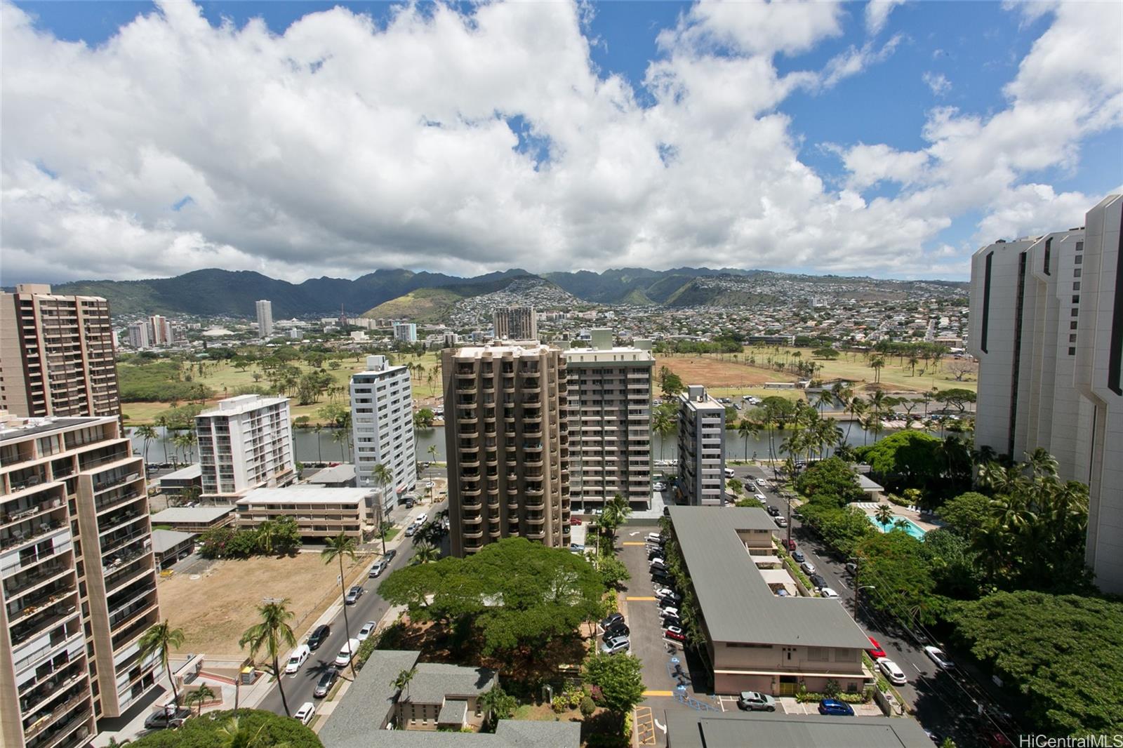 Waikiki Banyan condo # 2107, Honolulu, Hawaii - photo 10 of 18
