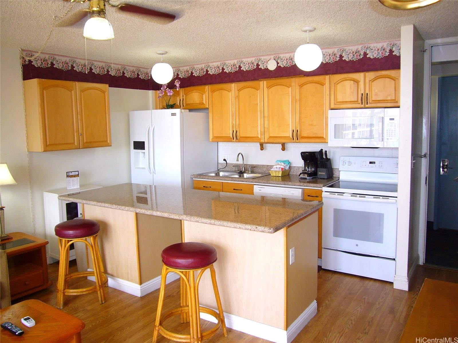 Waikiki Banyan condo # 2112 Mauka, Honolulu, Hawaii - photo 2 of 25