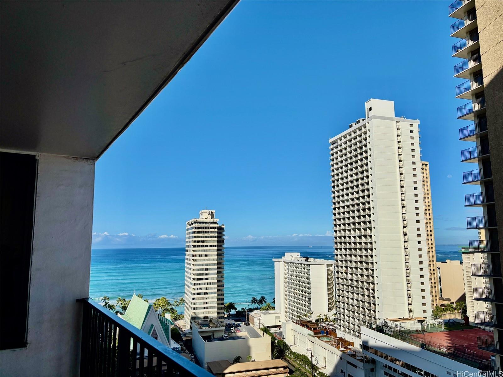 201 Ohua Ave Honolulu - Rental - photo 2 of 16