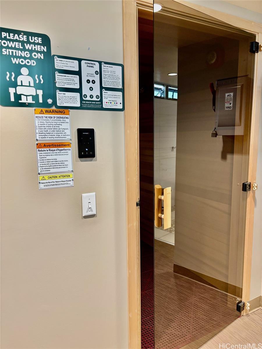 201 Ohua Ave Honolulu - Rental - photo 13 of 16