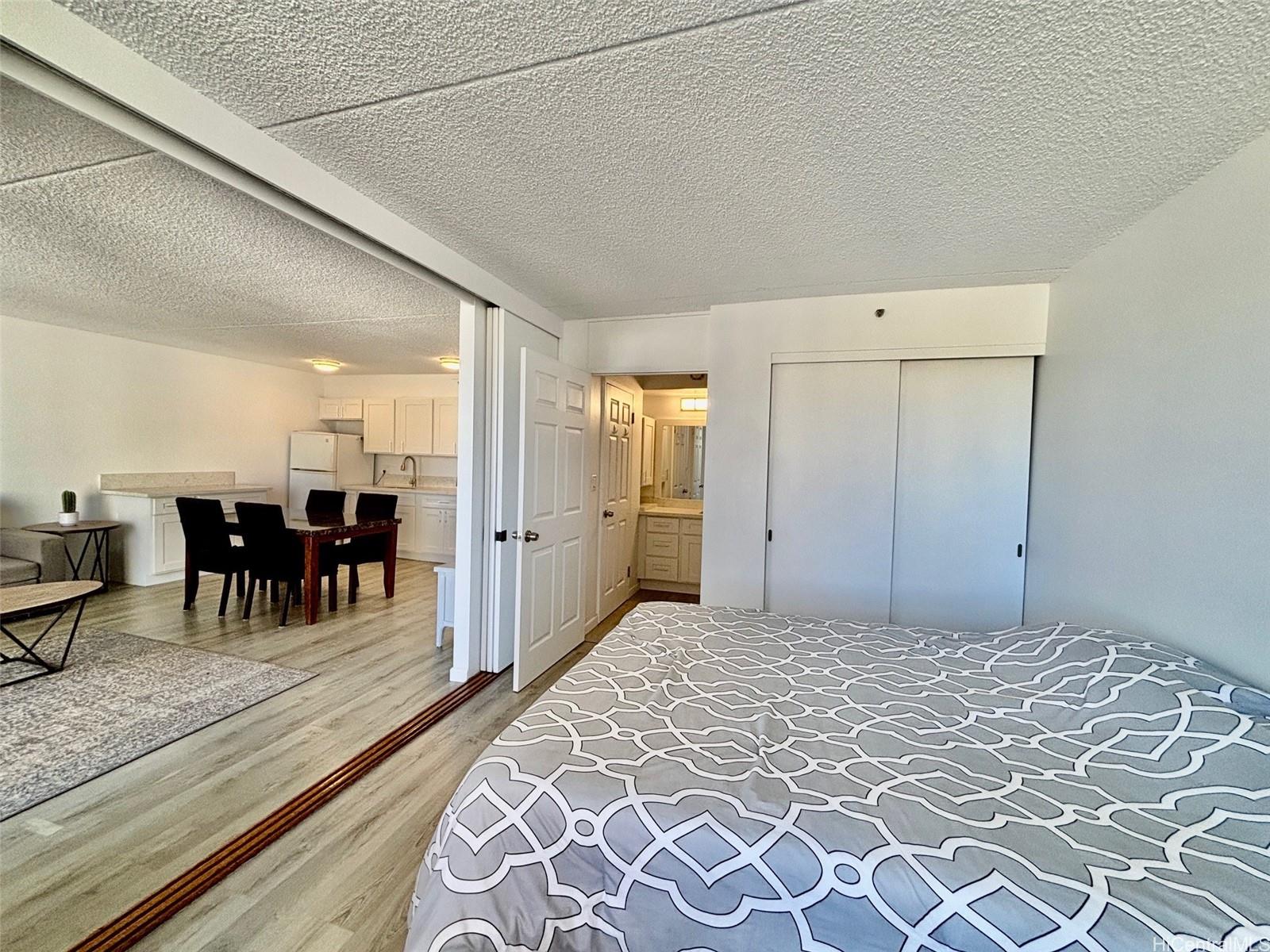 201 Ohua Ave Honolulu - Rental - photo 8 of 16