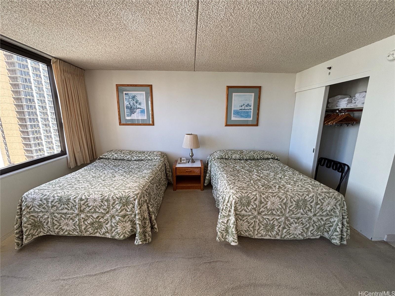 Waikiki Banyan condo # 2210 Tower-2, Honolulu, Hawaii - photo 6 of 23