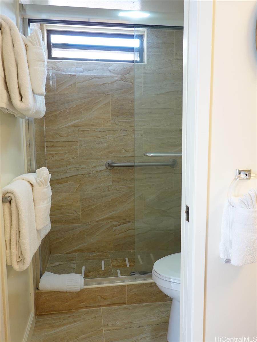 Waikiki Banyan condo # 2213 T1  Makai, Honolulu, Hawaii - photo 9 of 9