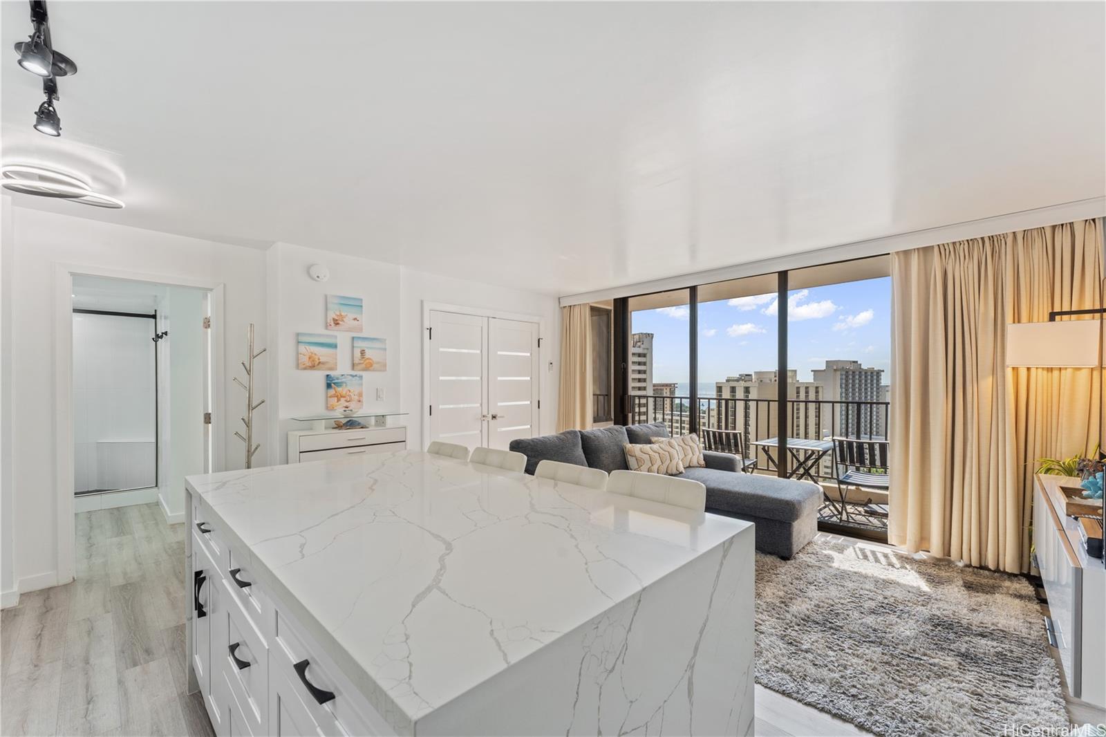 Waikiki Banyan condo # 2312, Honolulu, Hawaii - photo 6 of 20