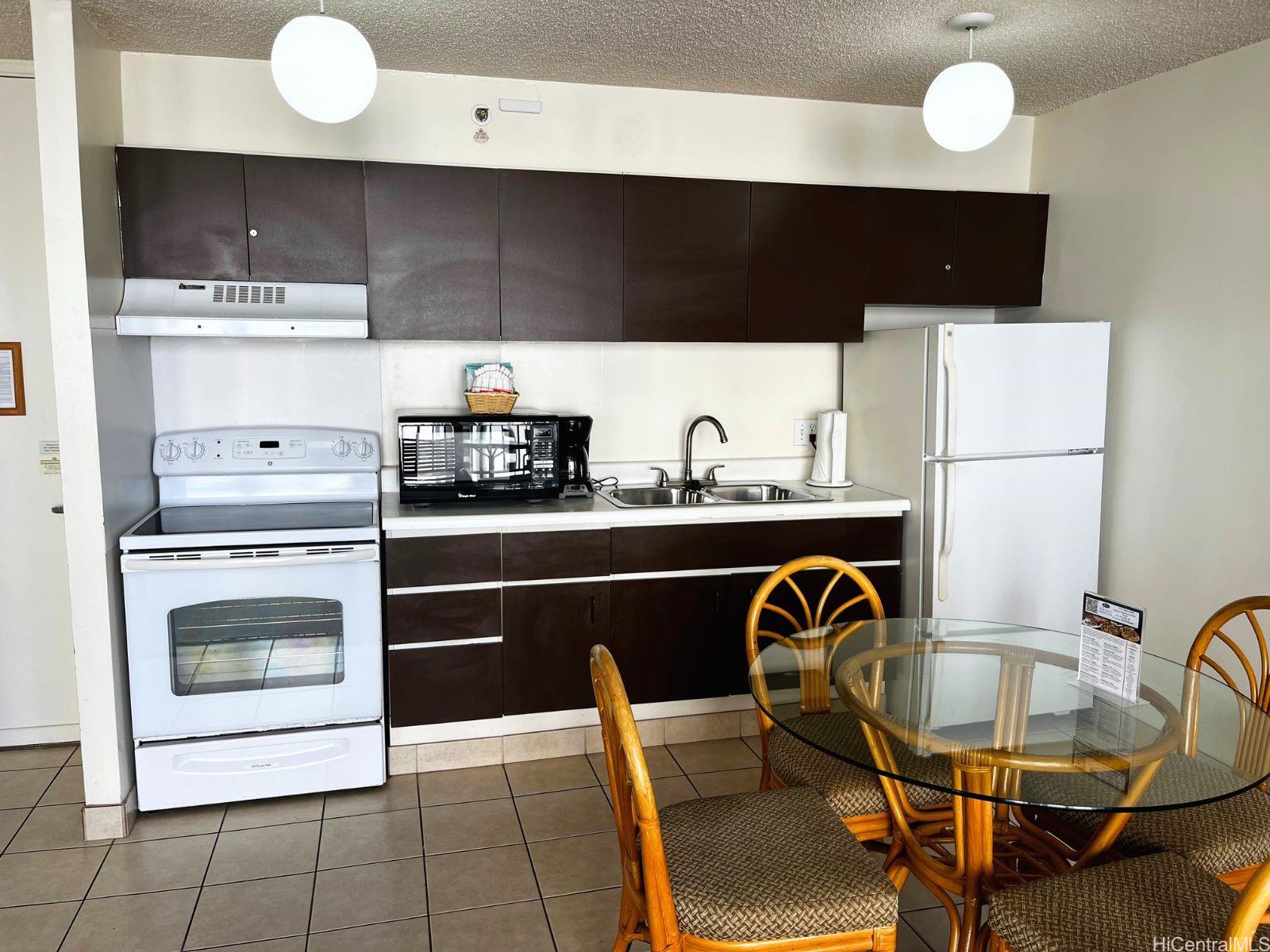 Waikiki Banyan condo # 2406(MAUKA), Honolulu, Hawaii - photo 11 of 18